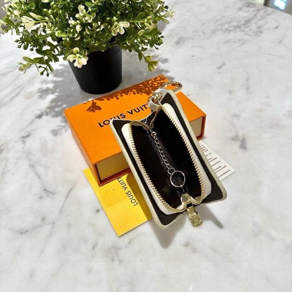 ブランドキーホルダー素材ディテール